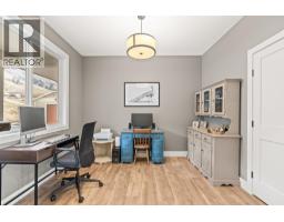 Full bathroom - 98 Ranchland Place, Coldstream, BC V1B4C9 Photo 13