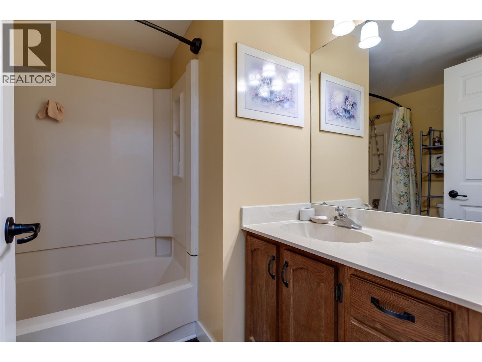 #206 1490B Gordon Drive - 14