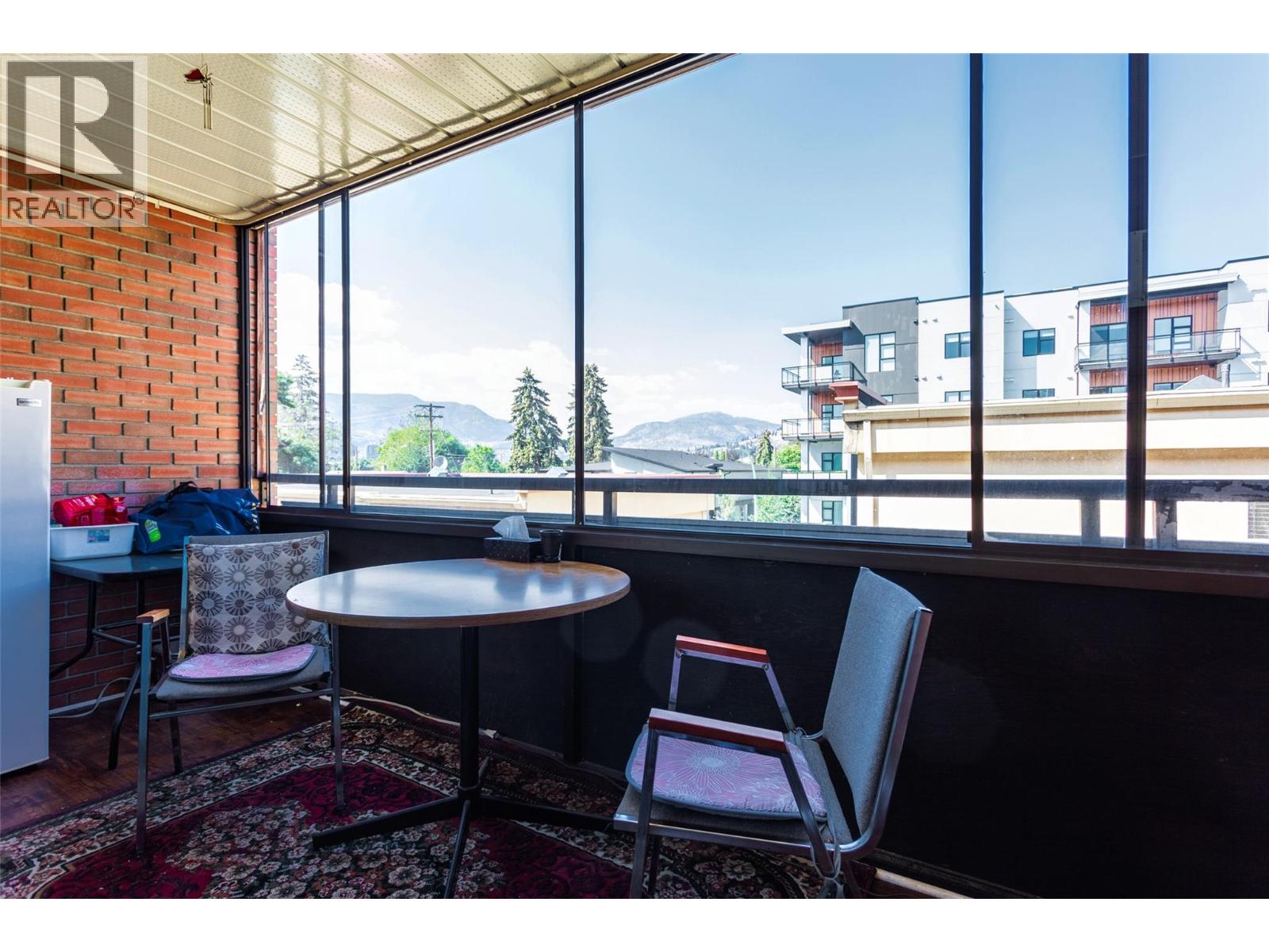 #206 1490B Gordon Drive - 9