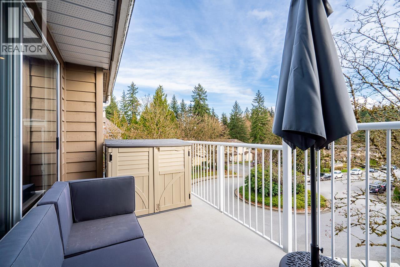 405 1000 BOWRON COURT, North Vancouver