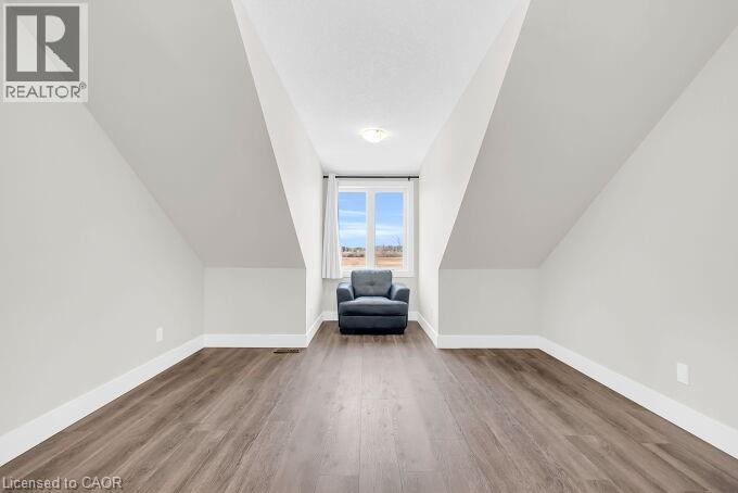 #7 744 NELSON Street W - 36