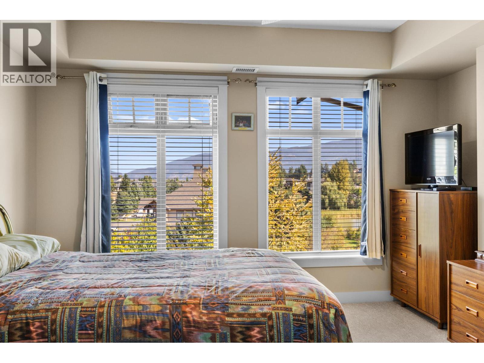 408 2551 Shoreline Drive, Lake Country