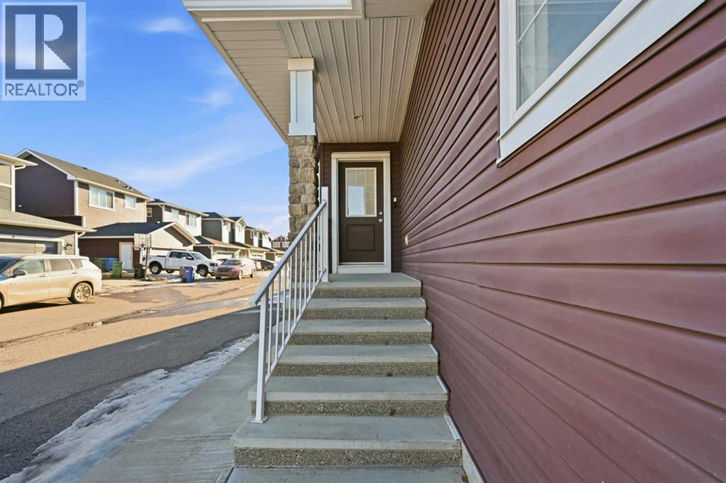 Single Family House for Sale in  Redstone Park NE Redstone Calgary 