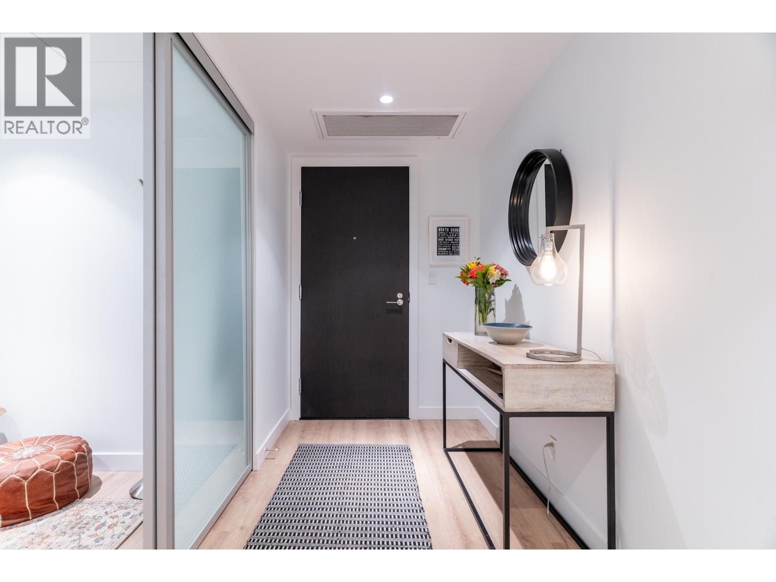 706 1500 FERN STREET, North Vancouver