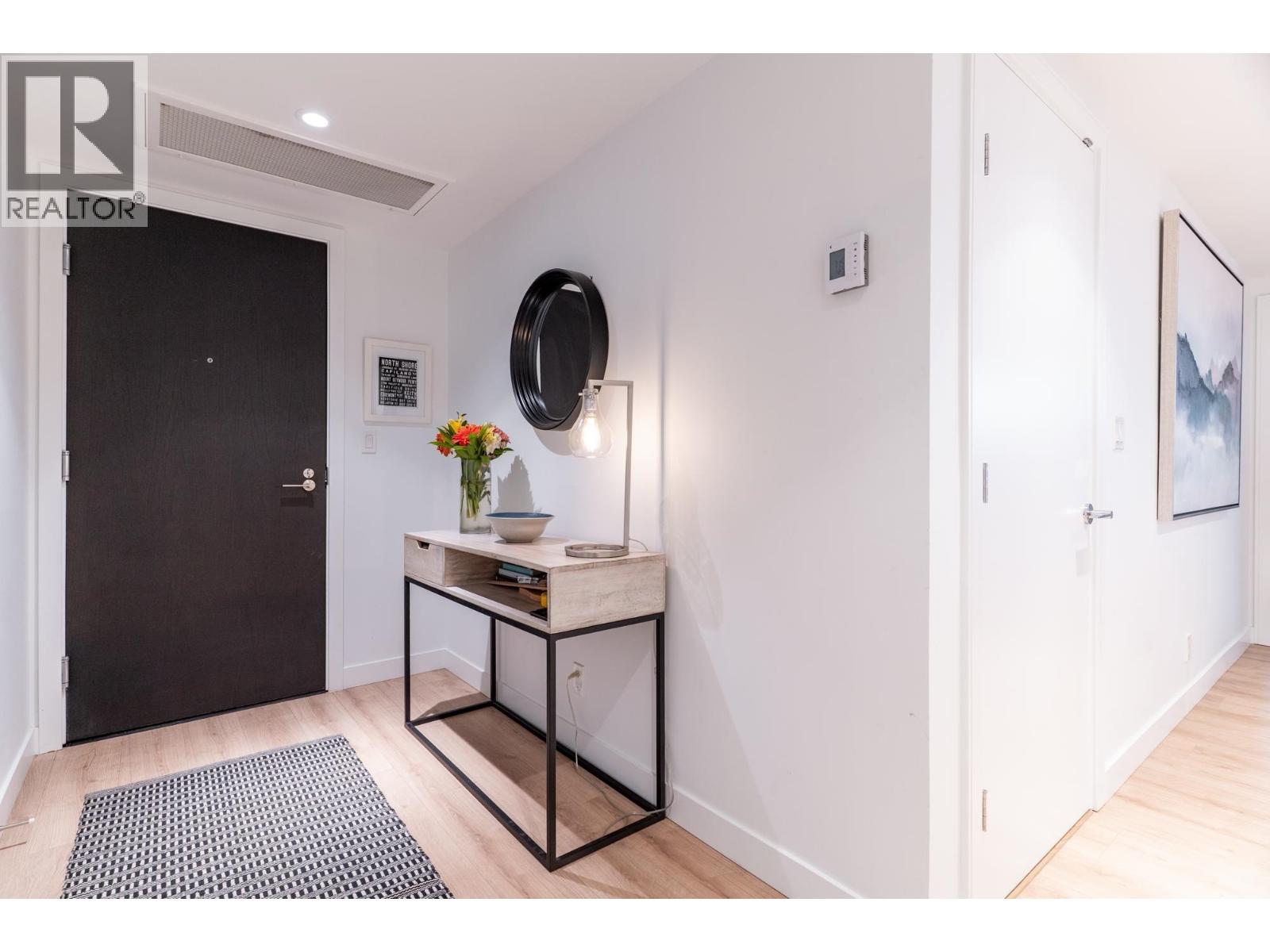 706 1500 FERN STREET, North Vancouver