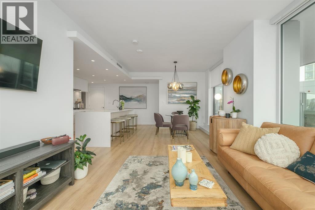 706 1500 FERN STREET, North Vancouver