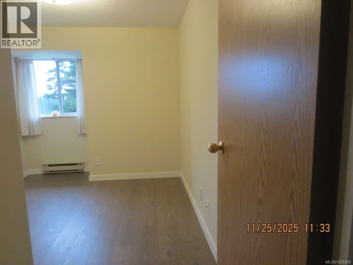 #410 6715 DOVER RD - 12