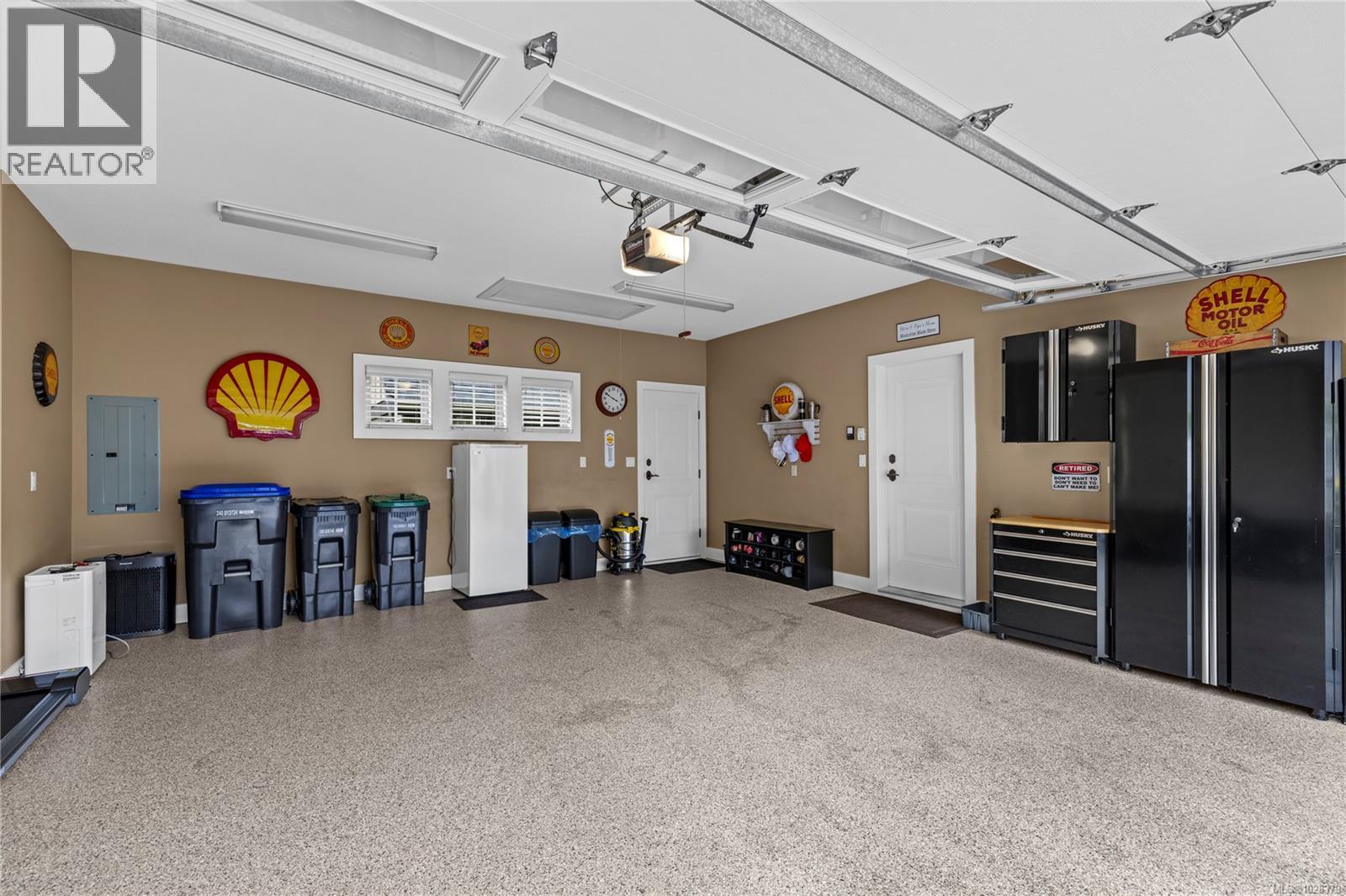 515 EAGLEWOOD CRT - 35