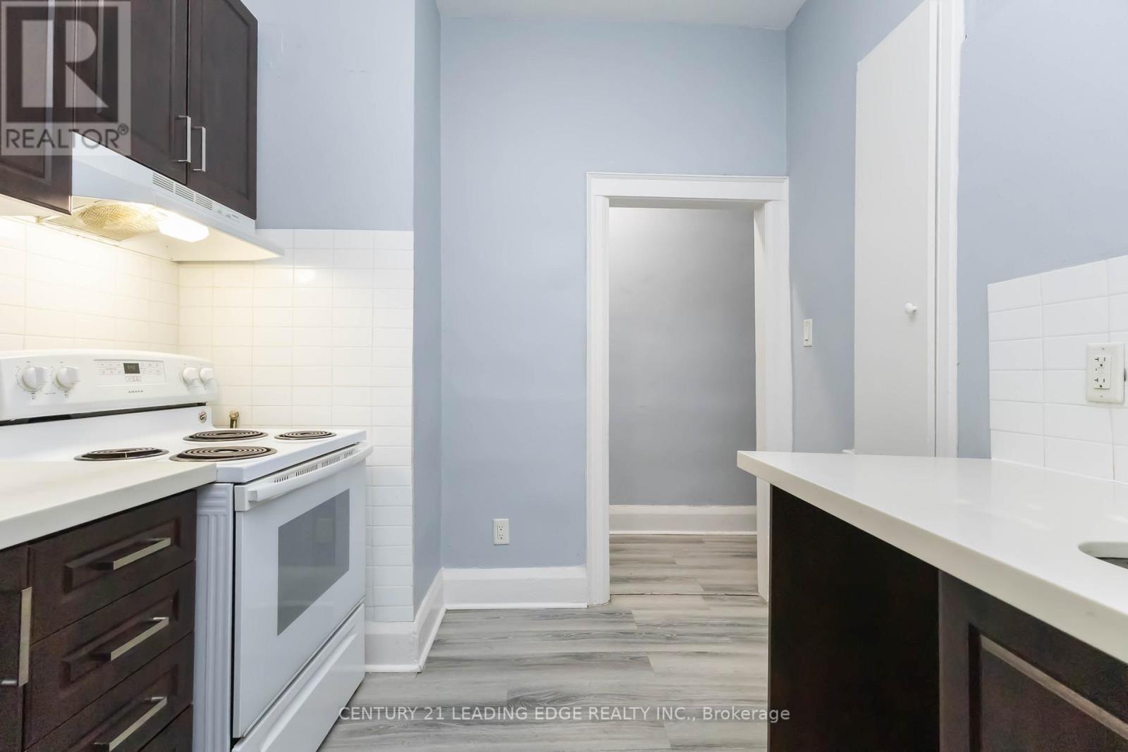 1563 KINGSTON ROAD - 20