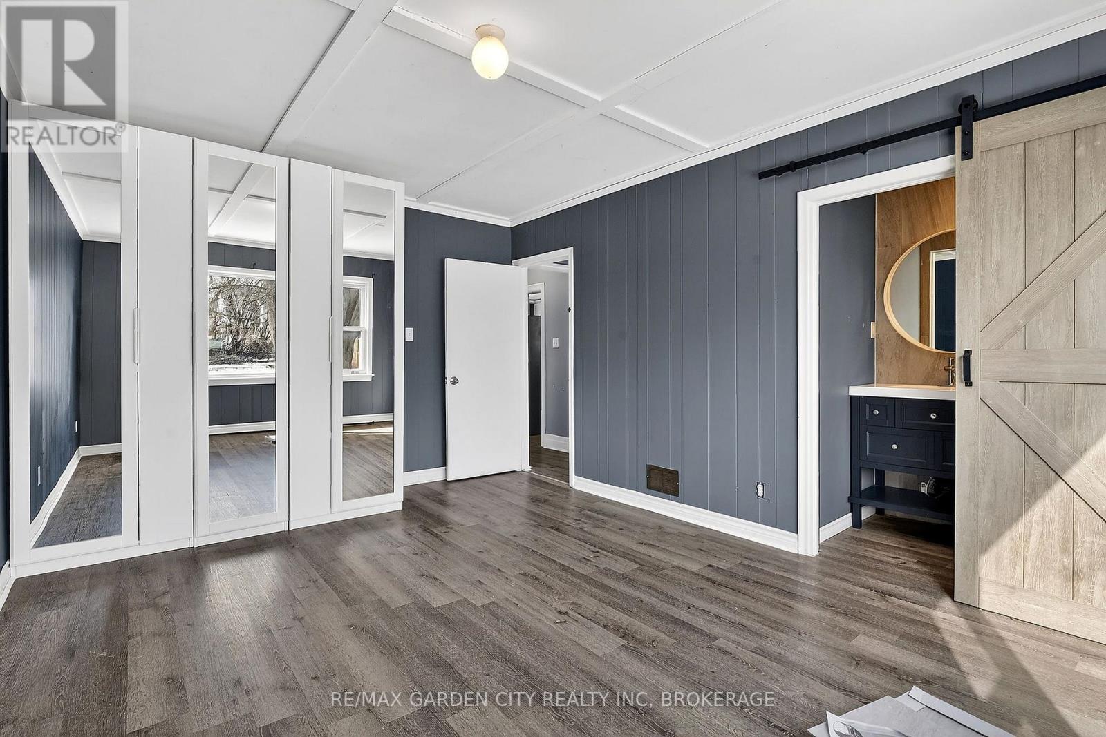 16 WALNUT STREET - 21