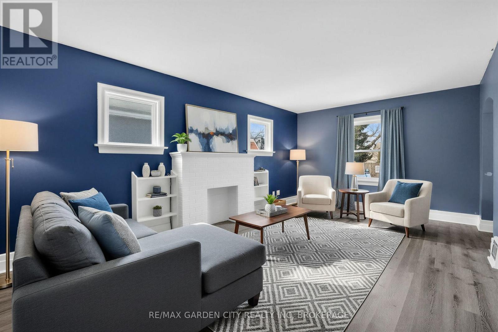 16 WALNUT STREET - 24