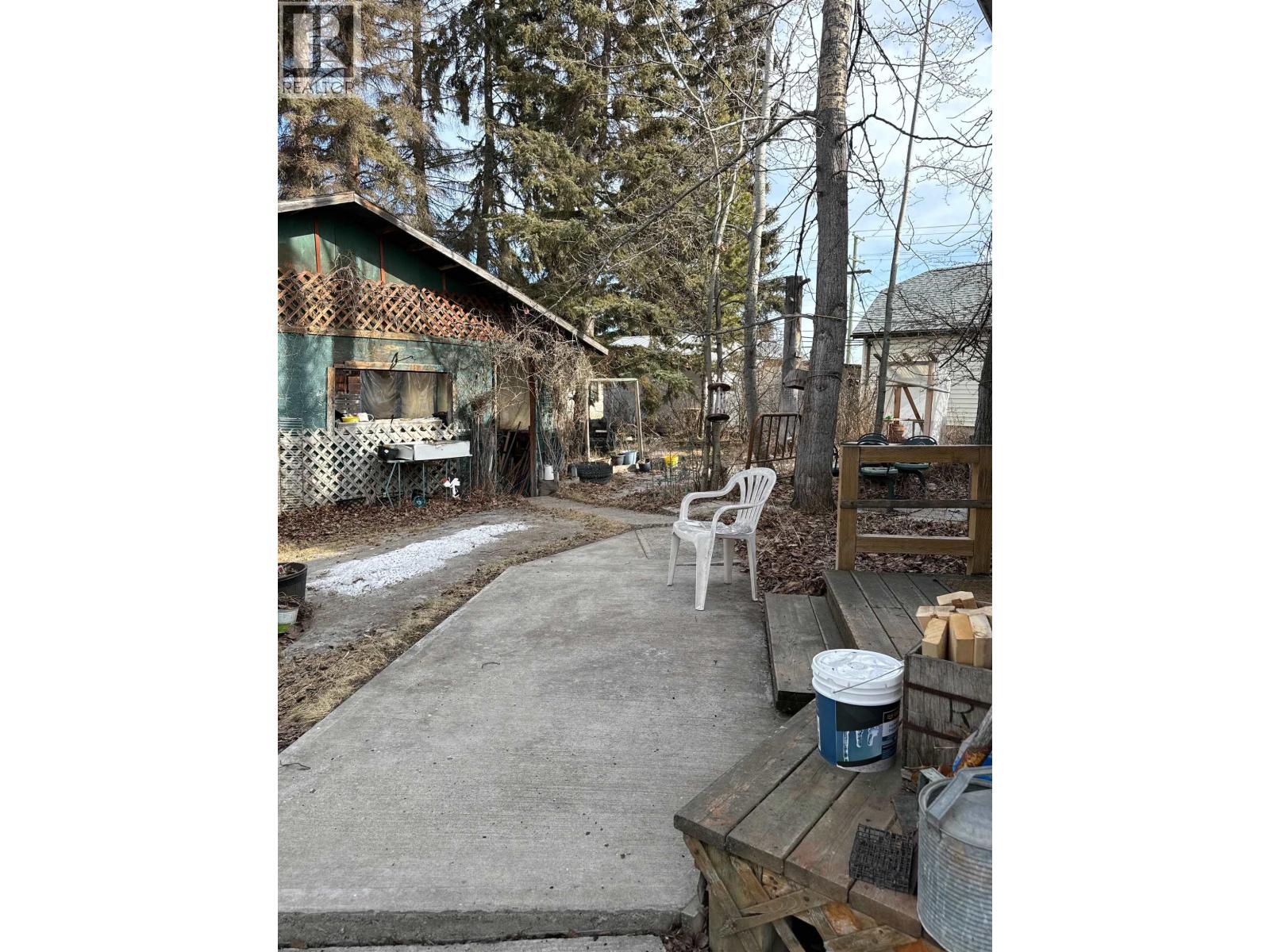 313 W STEWART STREET, Vanderhoof