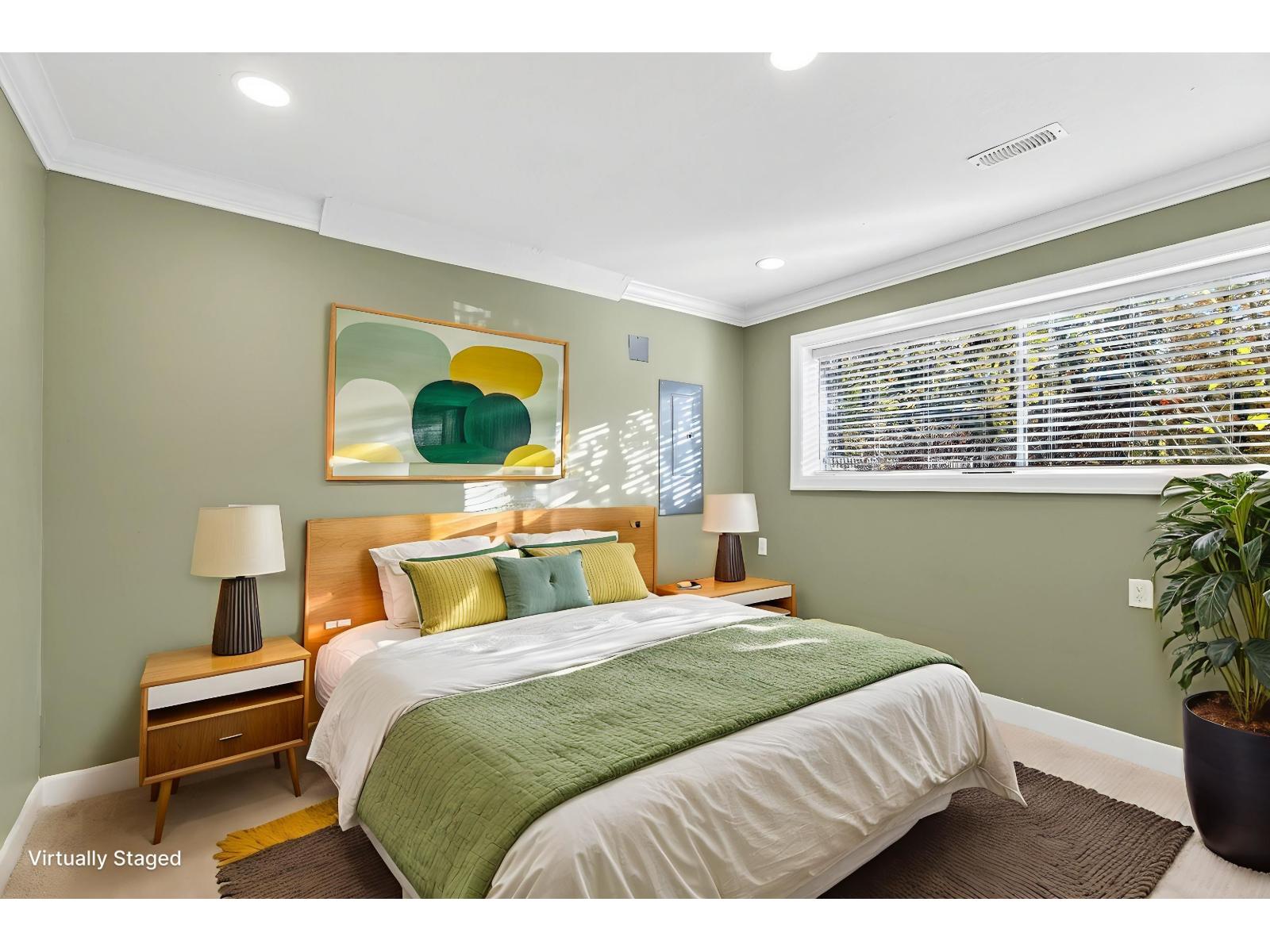 25035 10 AVENUE, Langley