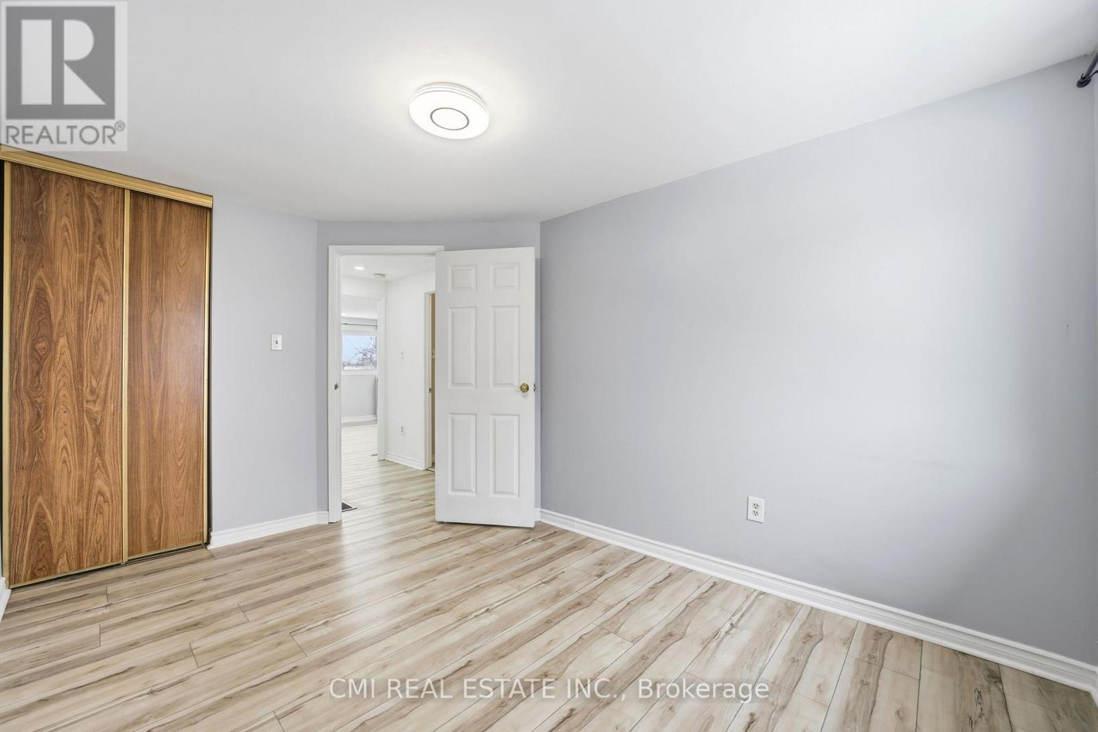 #116 1538 LANCASTER DRIVE - 33