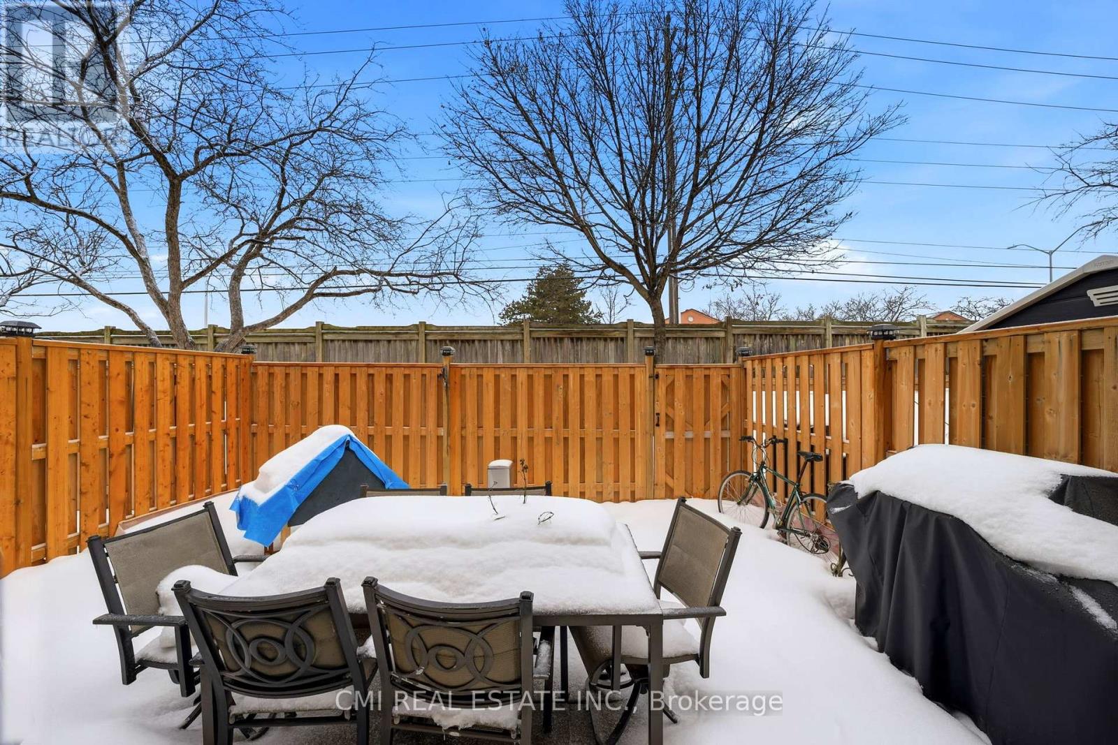 #116 1538 LANCASTER DRIVE - 40
