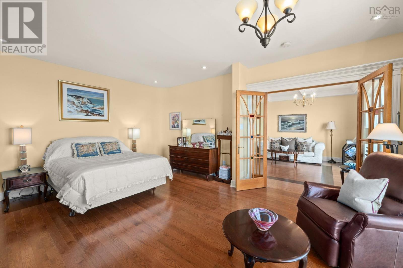 Property 21 of 48 of 73 Kestrel Court