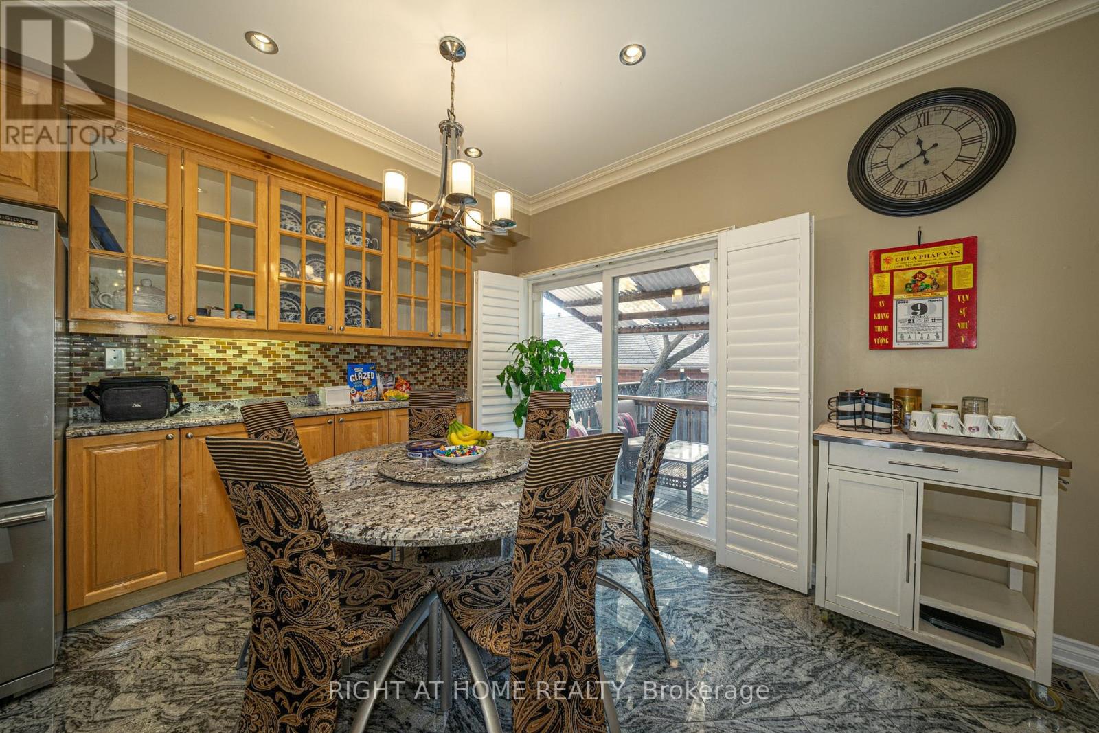 47 DAVOS ROAD - 15