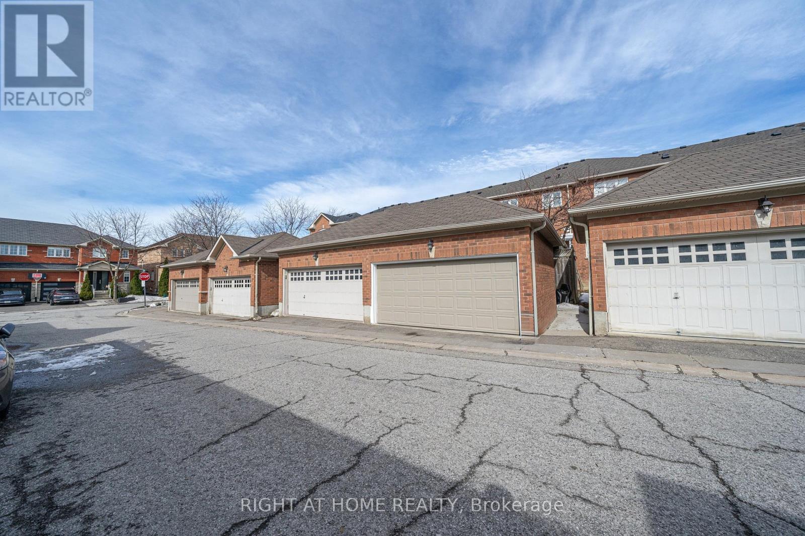 47 DAVOS ROAD - 45