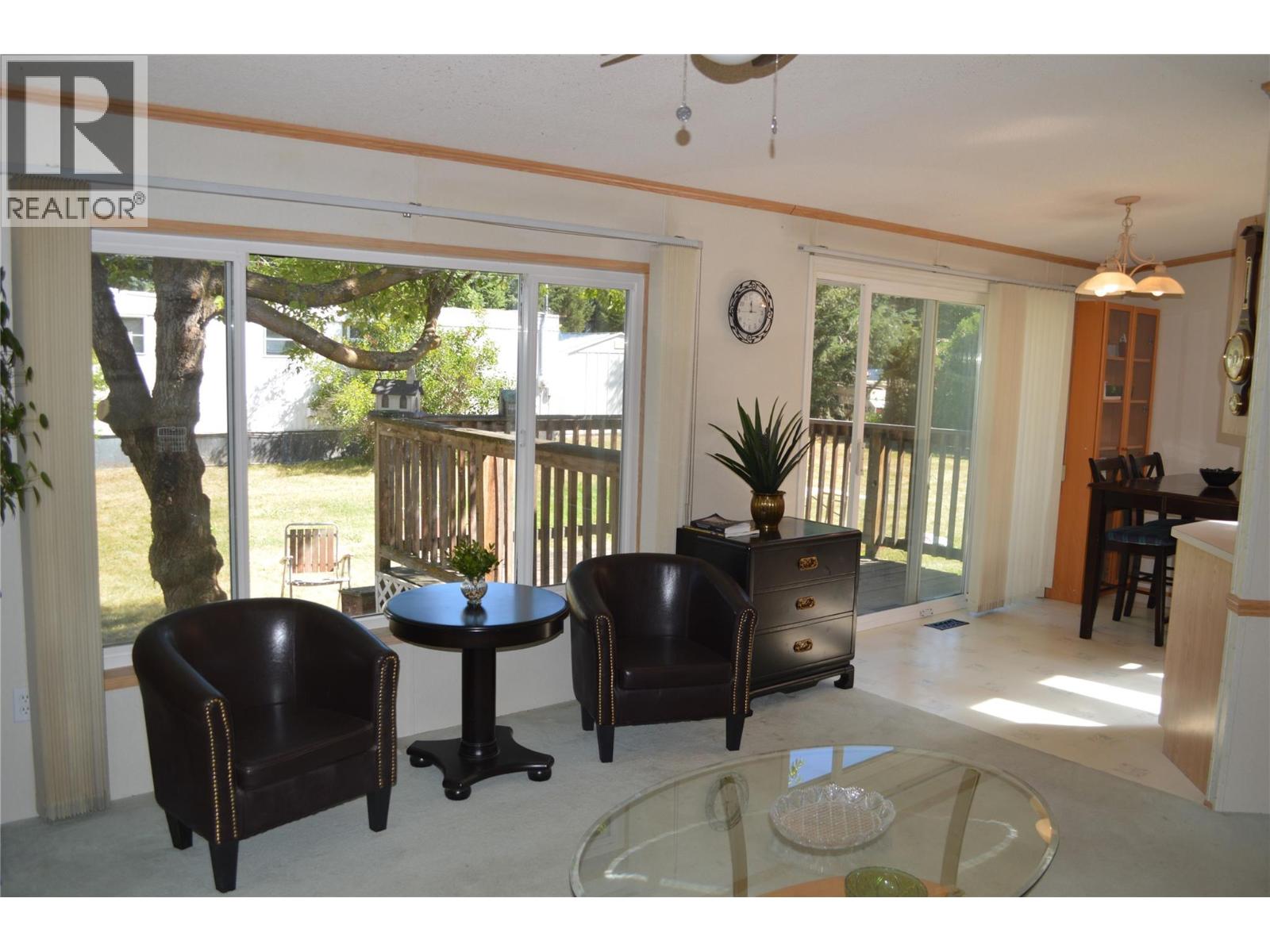 690 COPPER AVENUE N - 7