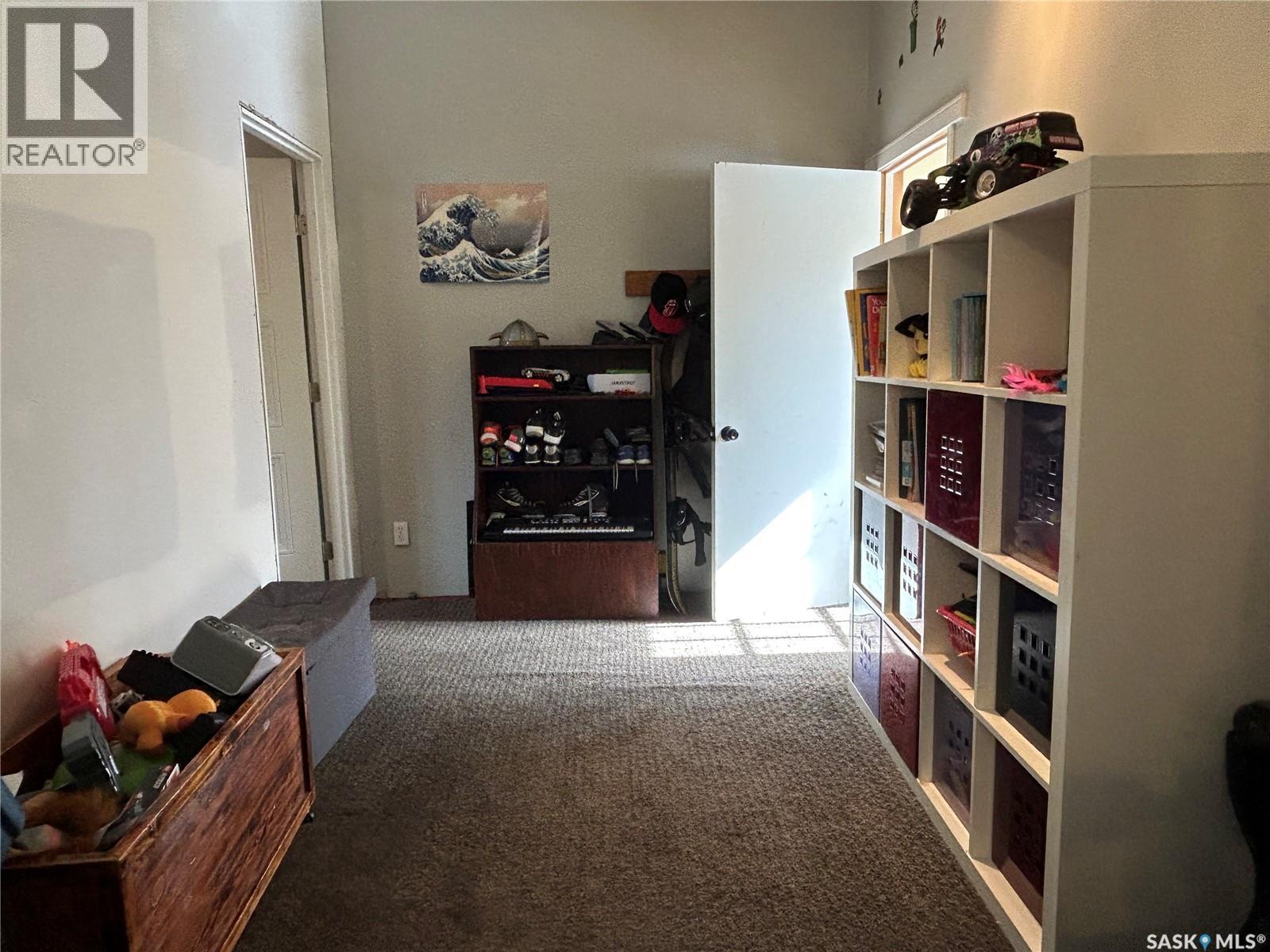 918 Albert STREET - 21