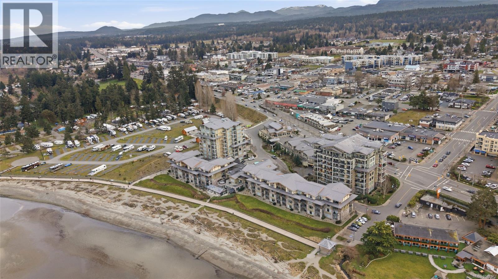 305 194 Beachside Dr, Parksville