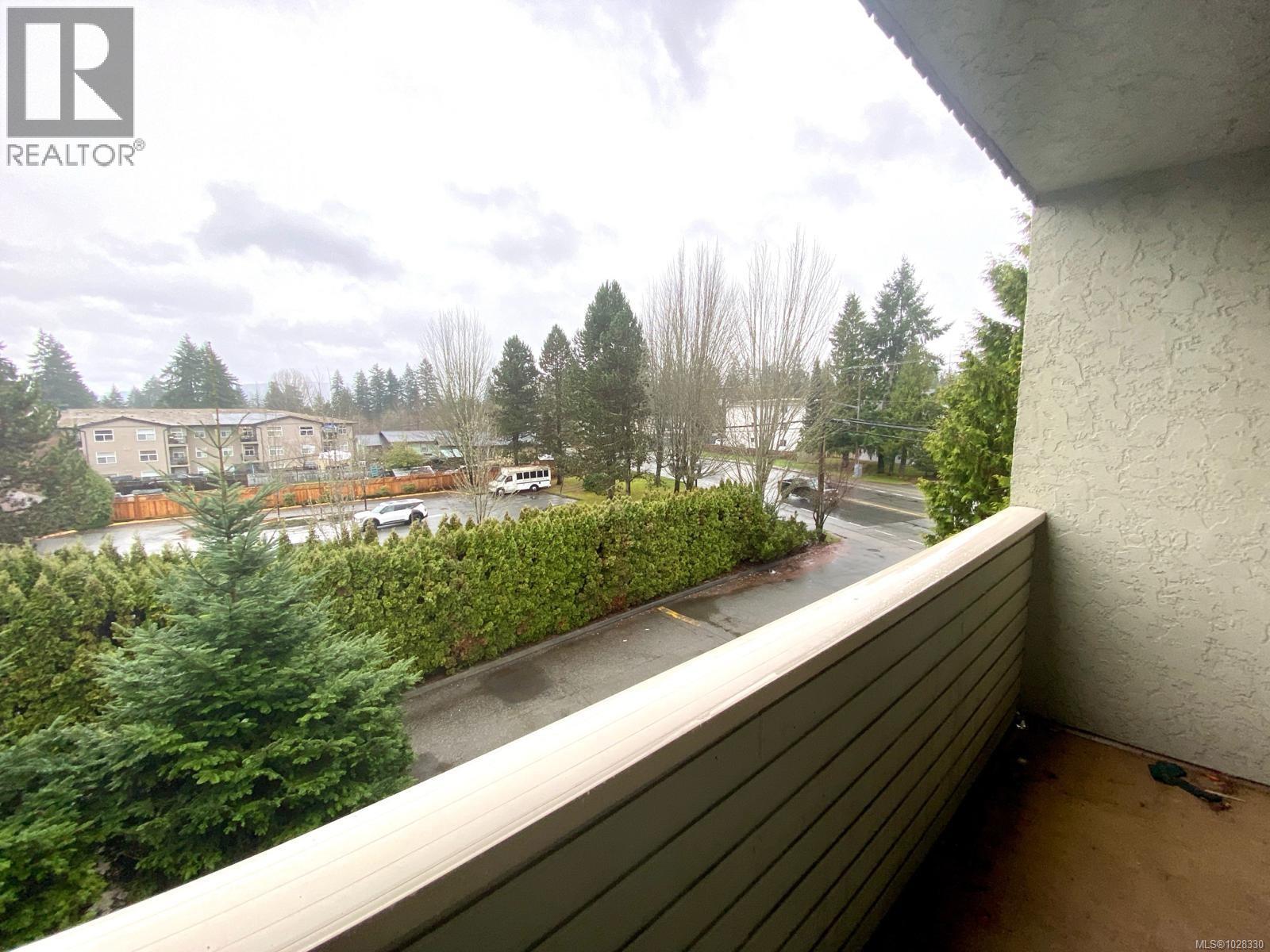 #301 3251 Cowichan Lake Rd - 25
