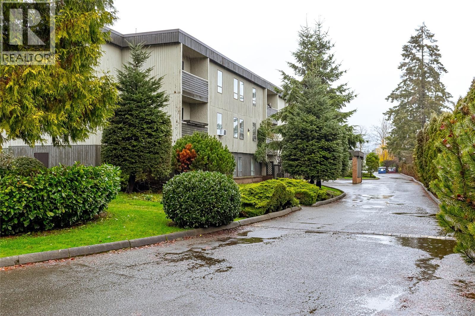 #301 3251 Cowichan Lake Rd - 7
