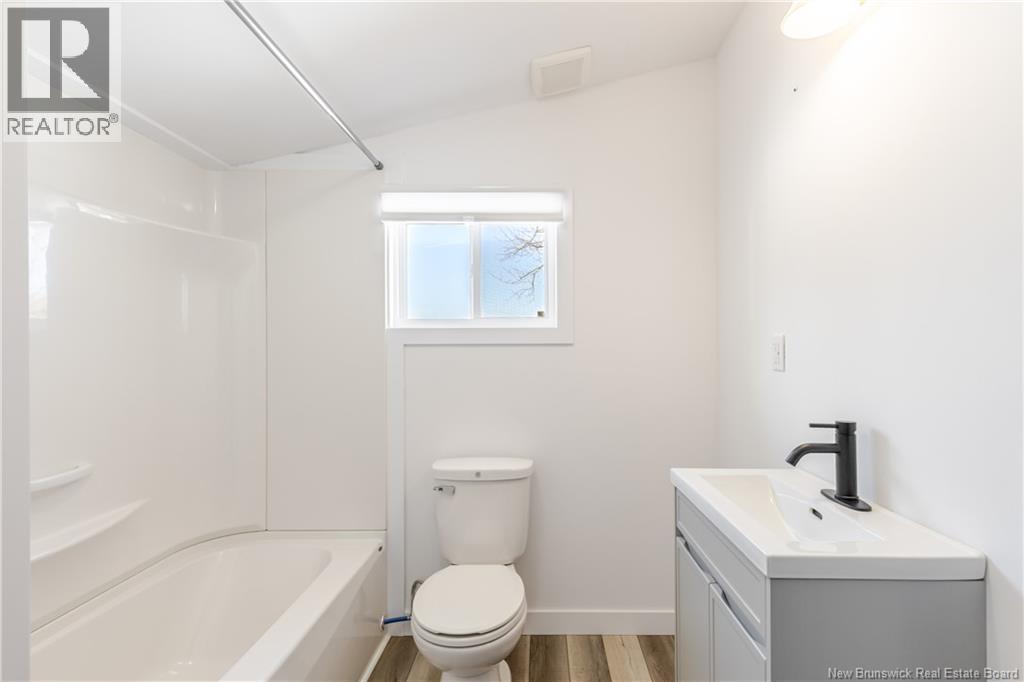 15 Jones Forks Road - 16