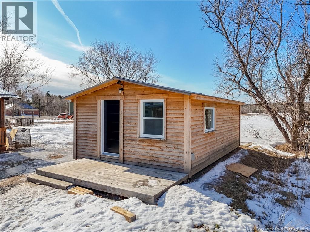 15 Jones Forks Road - Image 7
