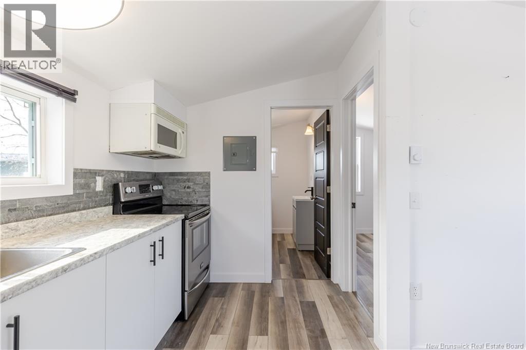 15 Jones Forks Road - 9