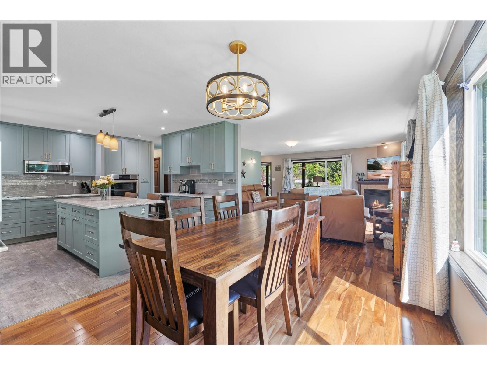 1333 8th Avenue N, Creston