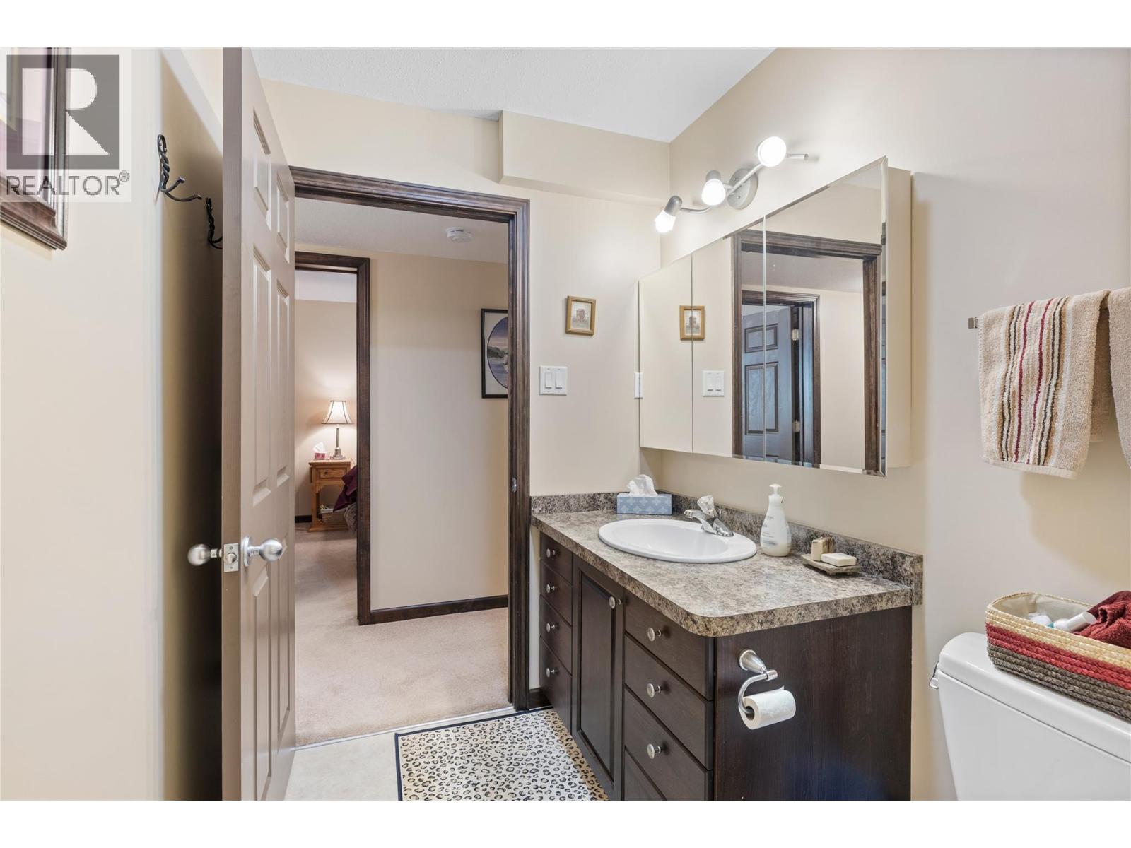 1333 8th Avenue N, Creston