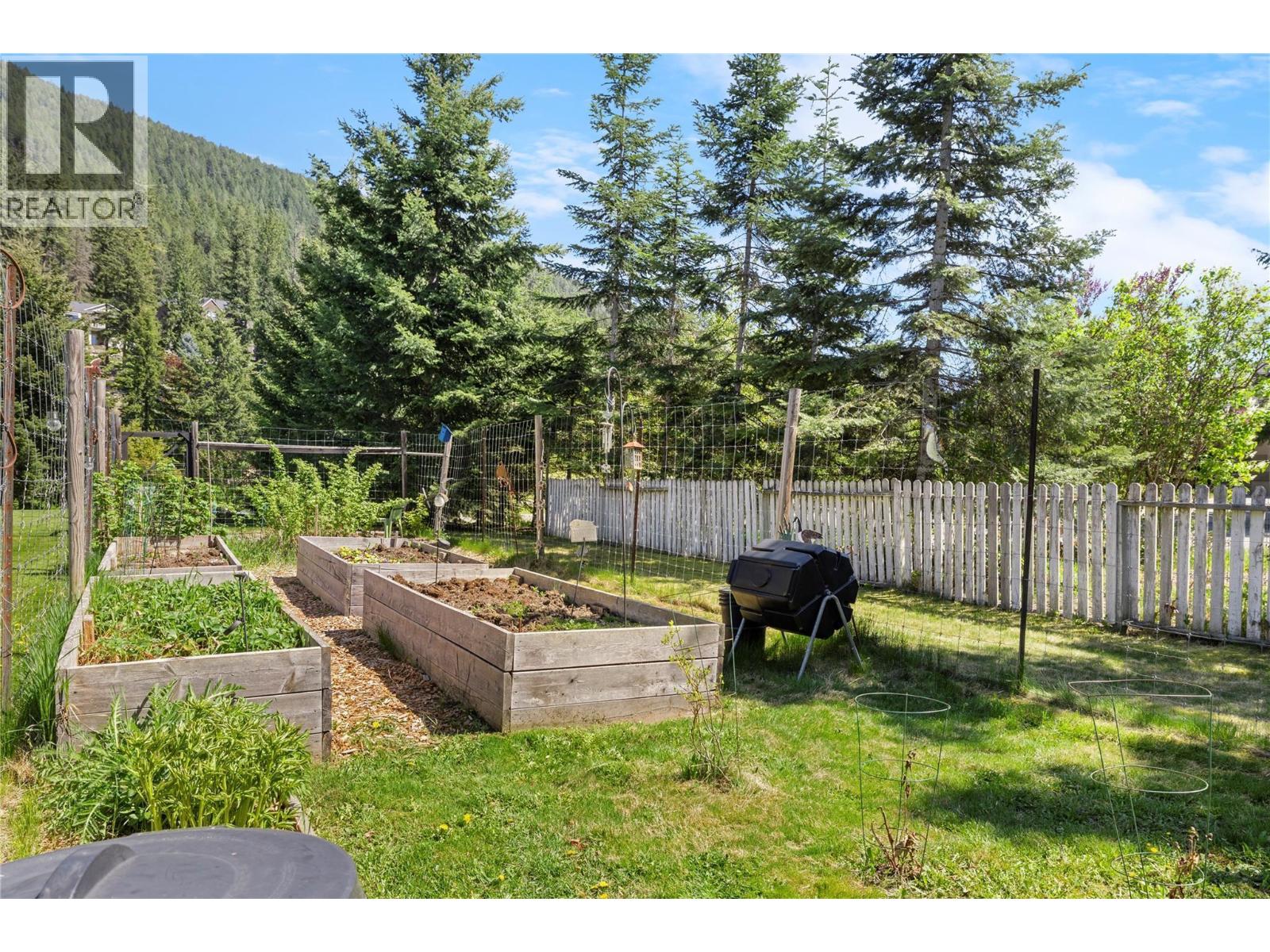 1333 8th Avenue N, Creston