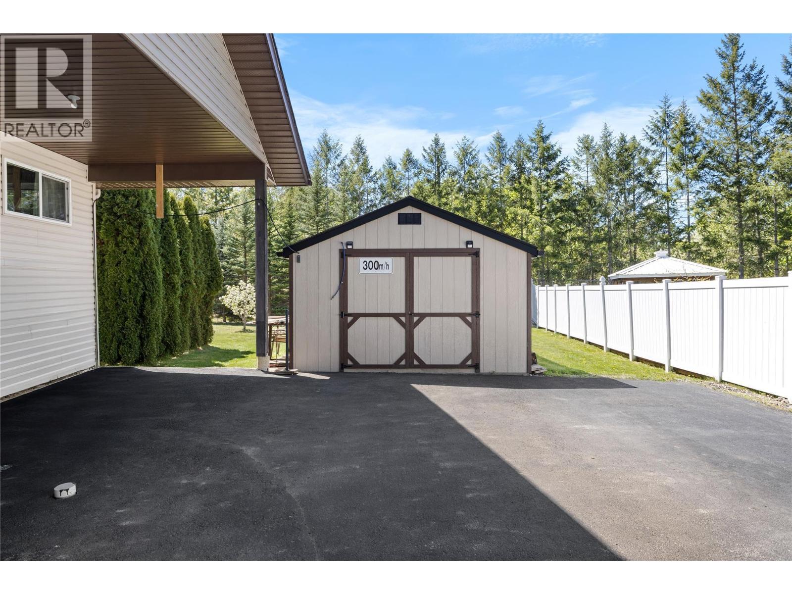 1333 8th Avenue N, Creston