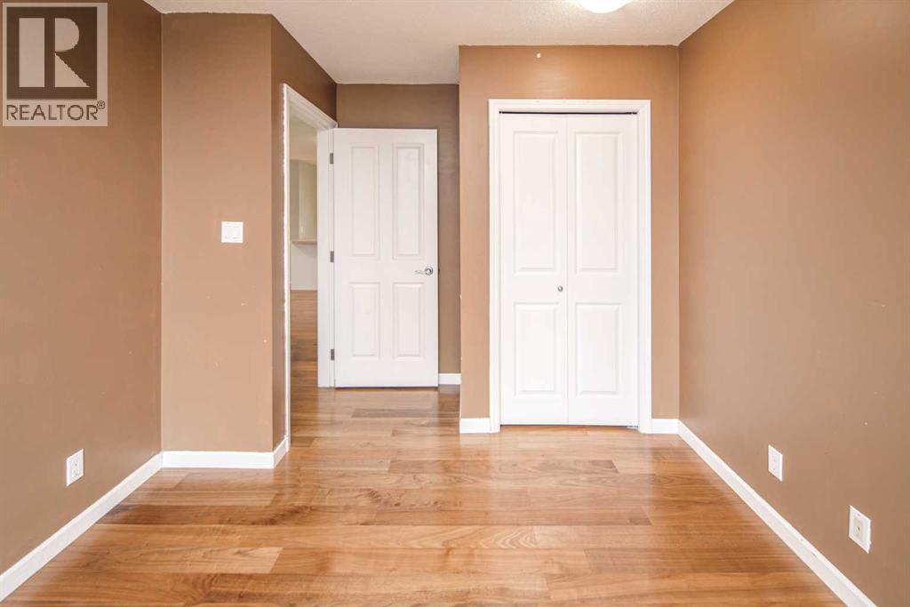 Single Family House for Sale in    Street SW Downtown West End Calgary 