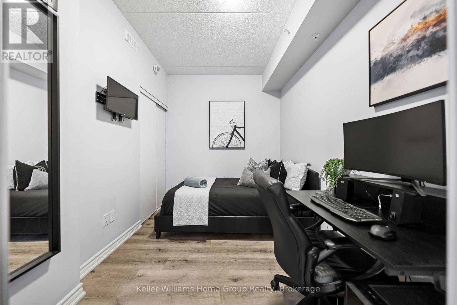 #108 1280 GORDON STREET - 30