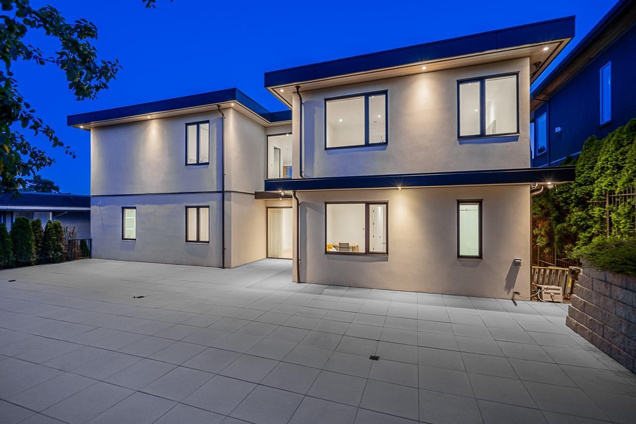 15493 ROYAL AVENUE, White Rock