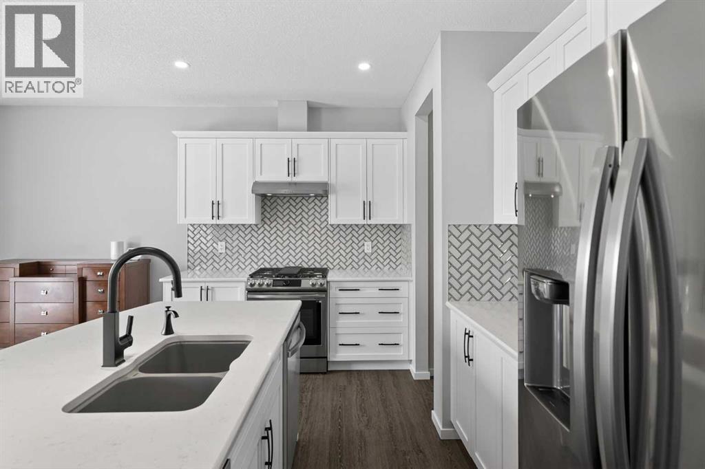 
          154 Yorkstone Way Southwest
            <br/>
            <span>Calgary</span>
            , 
            <span>AB</span>
             <span>T2X4S3</span>
         - Photo 15