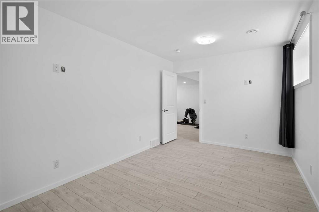 
          154 Yorkstone Way Southwest
            <br/>
            <span>Calgary</span>
            , 
            <span>AB</span>
             <span>T2X4S3</span>
         - Photo 40