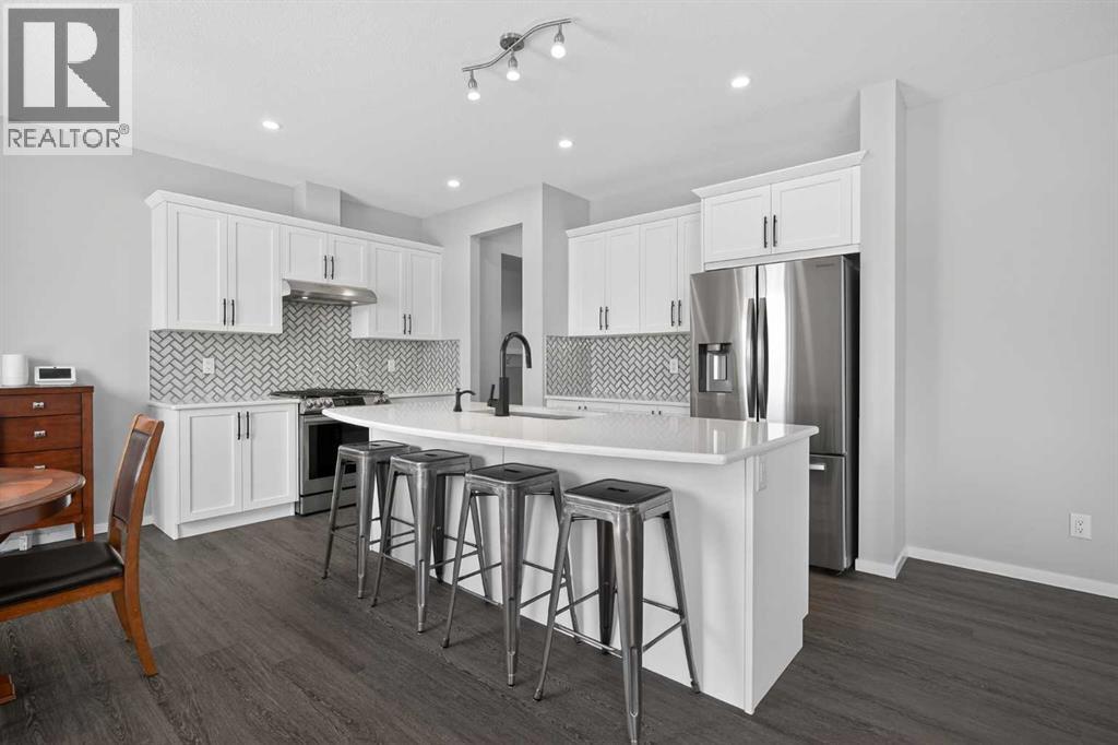 
          154 Yorkstone Way Southwest
            <br/>
            <span>Calgary</span>
            , 
            <span>AB</span>
             <span>T2X4S3</span>
         - Photo 13