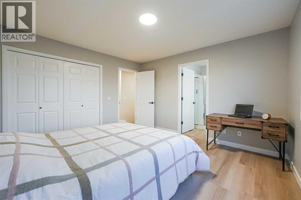 
          95 TARINGTON Way Northeast
            <br/>
            <span>Calgary</span>
            , 
            <span>AB</span>
             <span>T3J4V9</span>
         - Photo 21