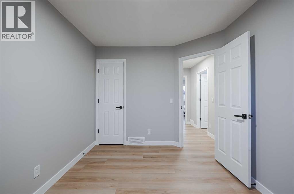 
          95 TARINGTON Way Northeast
            <br/>
            <span>Calgary</span>
            , 
            <span>AB</span>
             <span>T3J4V9</span>
         - Photo 27