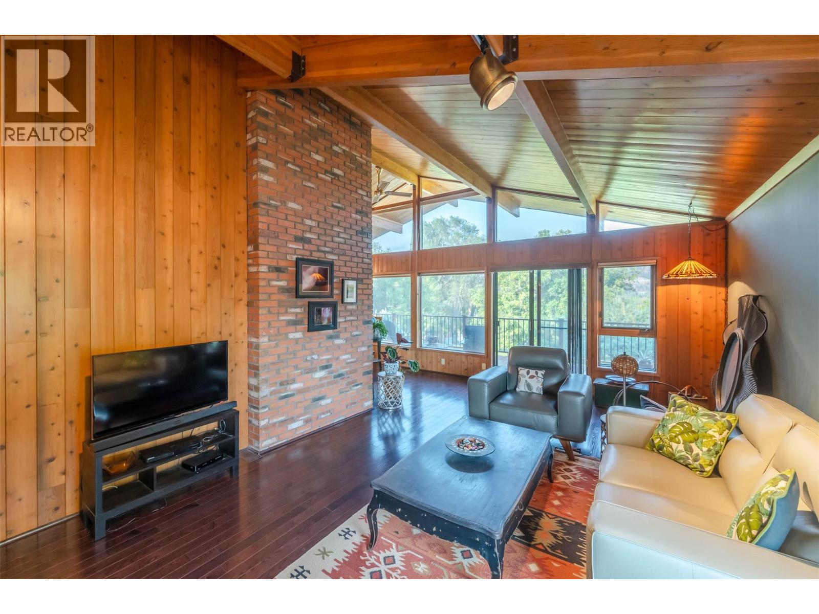 975 Heron Court - 4