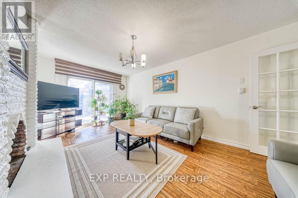 141 ANGUS DRIVE - 31