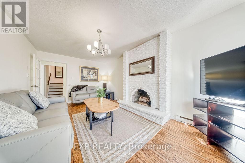 141 ANGUS DRIVE - 32