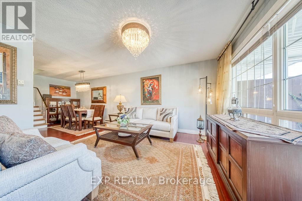 141 ANGUS DRIVE - 5