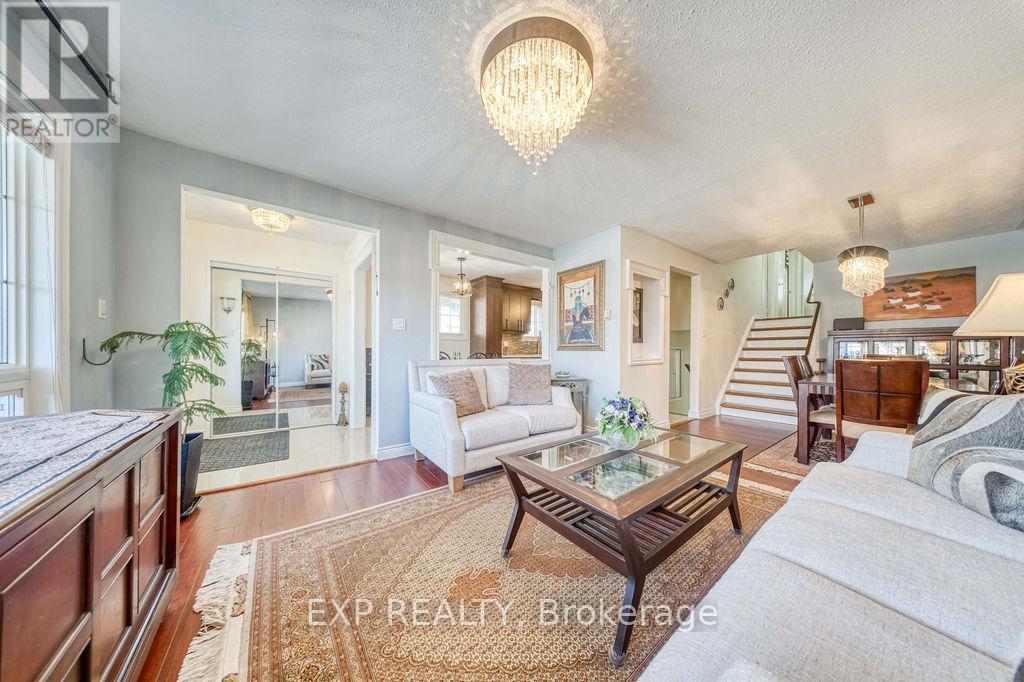 141 ANGUS DRIVE - 8