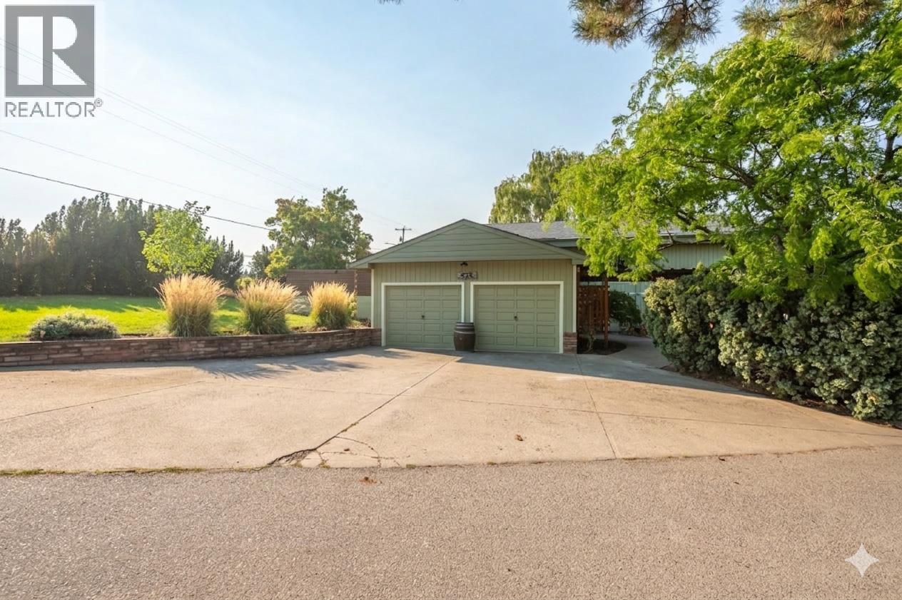 975 HERON COURT - 76