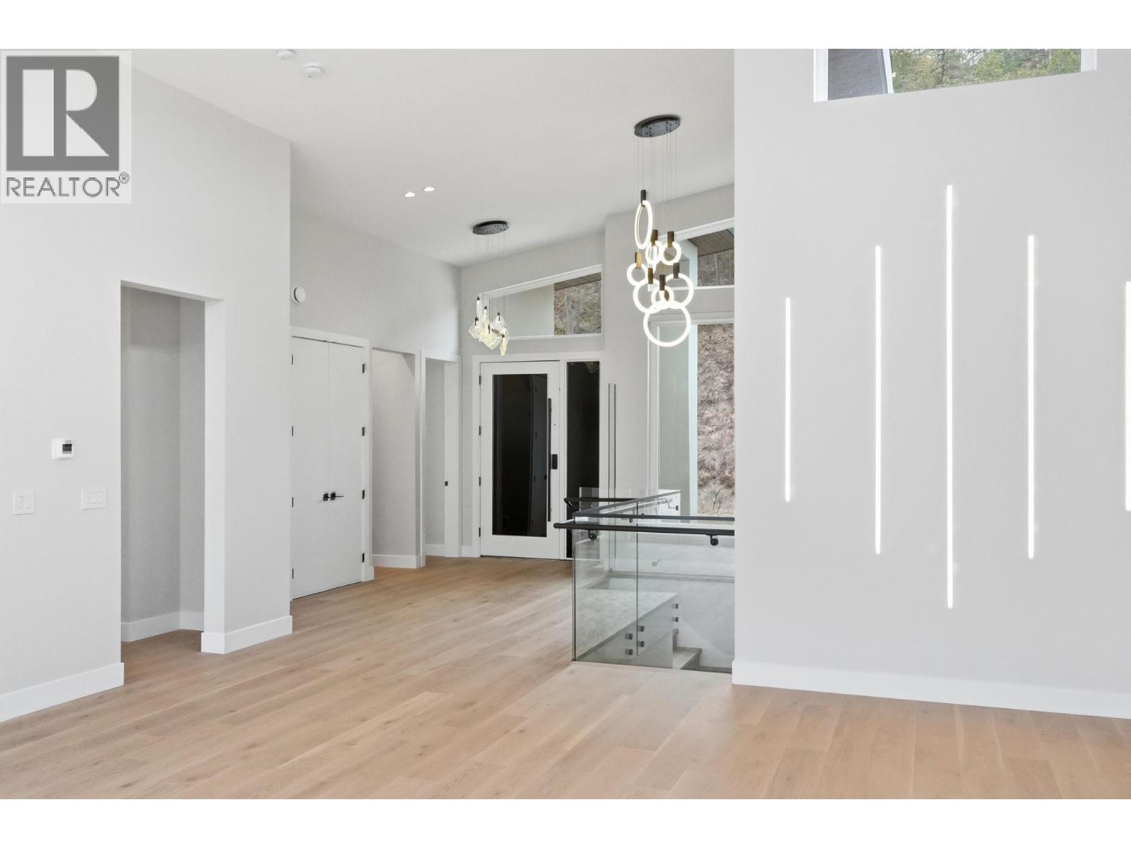 973 Loseth Drive, Kelowna