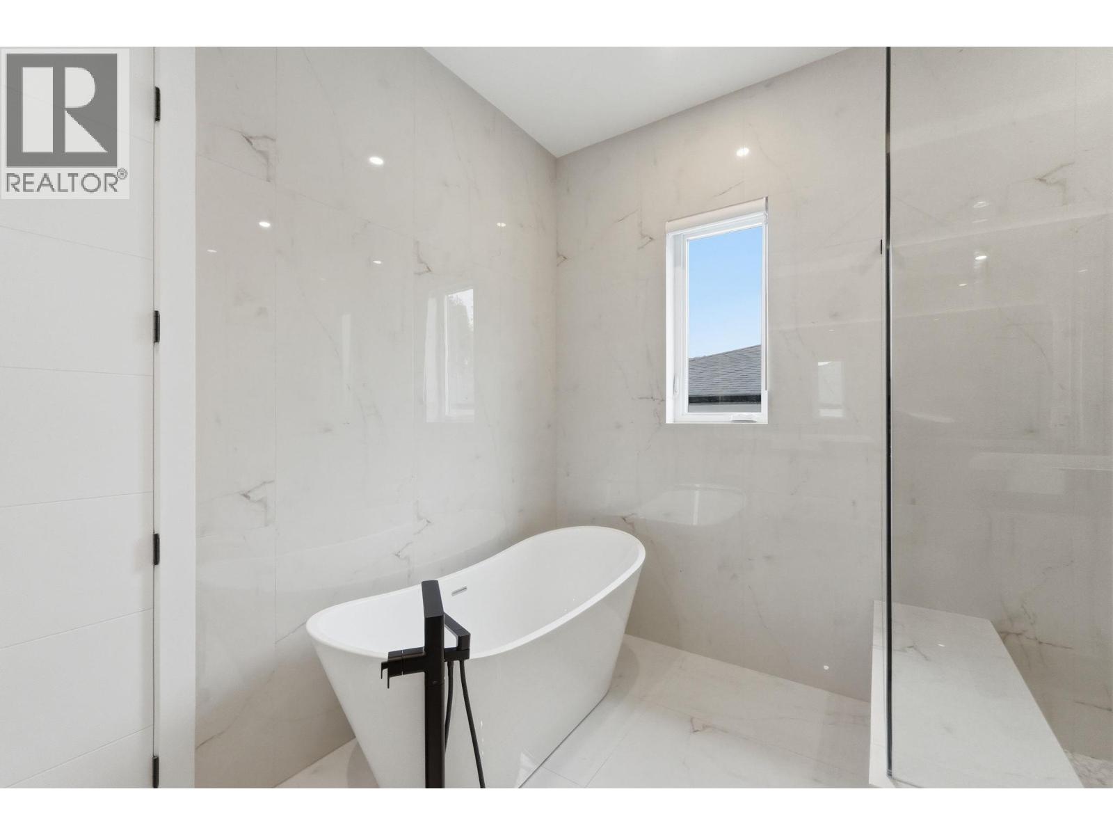 973 Loseth Drive, Kelowna